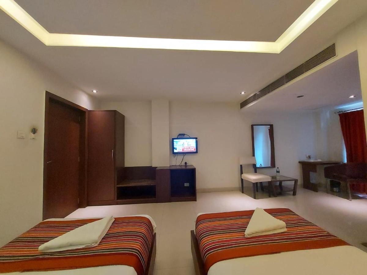 Orbit Hotel - Bagdogra Luaran gambar